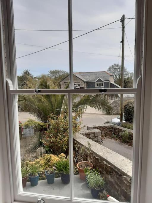 Corvus - Beautiful Cottage Half A Mile From Mousehole Penzance Eksteriør billede
